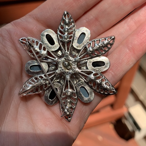 Premier Designs Broach, can also be worn as a necklace - Picture 11 of 12